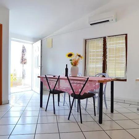 Apartament Antun.2 Povljana